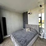 Platinum 250 м до моря *